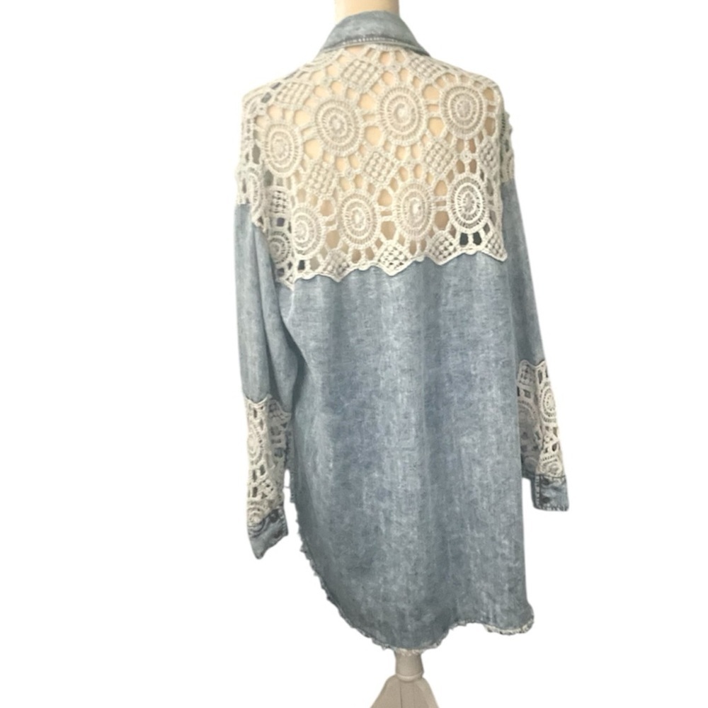 Oil & Hali Long Sleeve Shirt Women’s Button-Up Top, Casual, Raw Hem Sz M/L - Picture 9 of 9